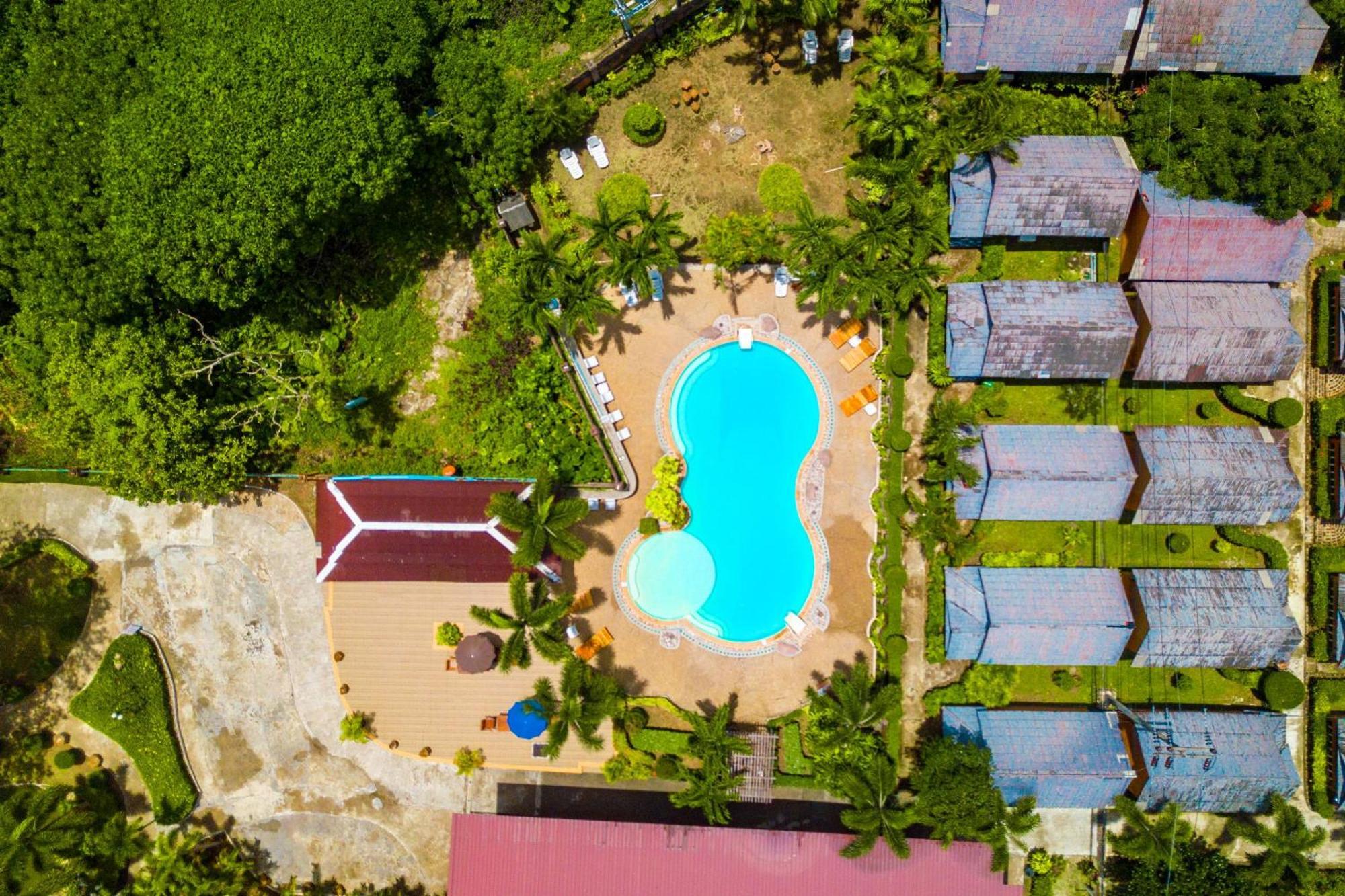 ריילי ביץ' Diamond Cave Resort מראה חיצוני תמונה